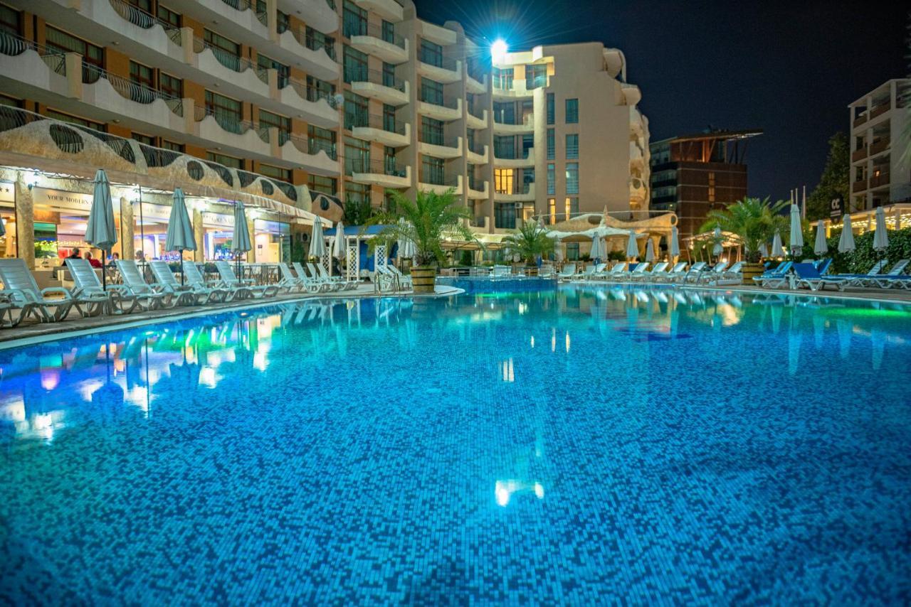 Grenada - Menada Apartments Sluneční pobřeží Exteriér fotografie