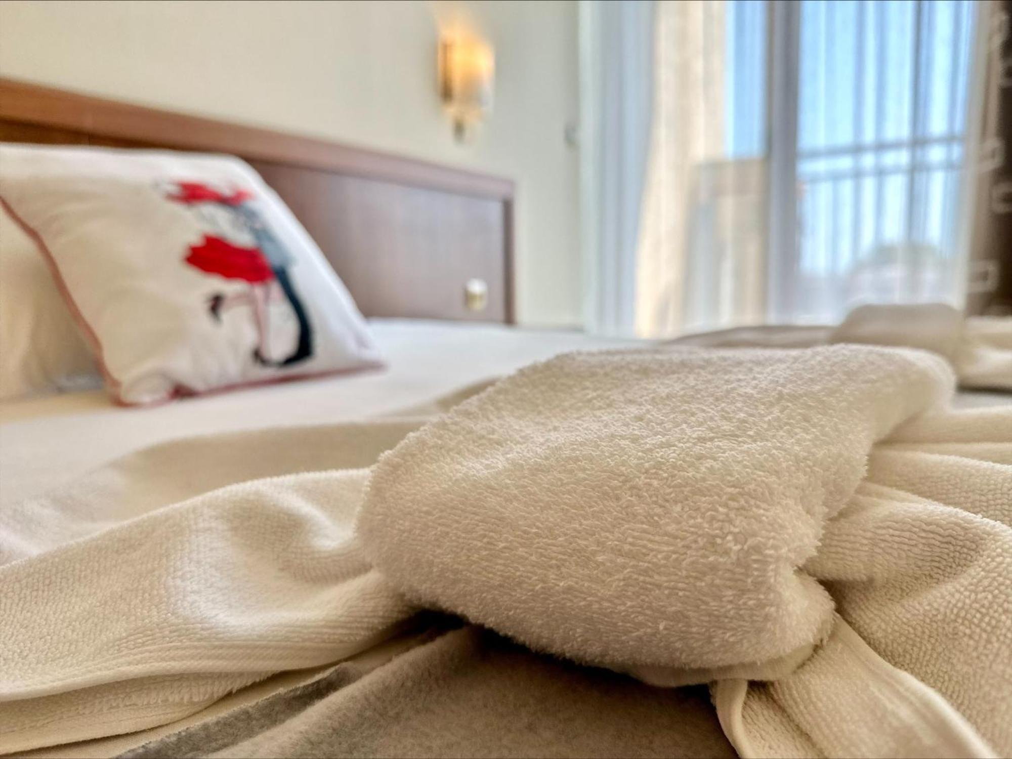 Grenada - Menada Apartments Sluneční pobřeží Pokoj fotografie