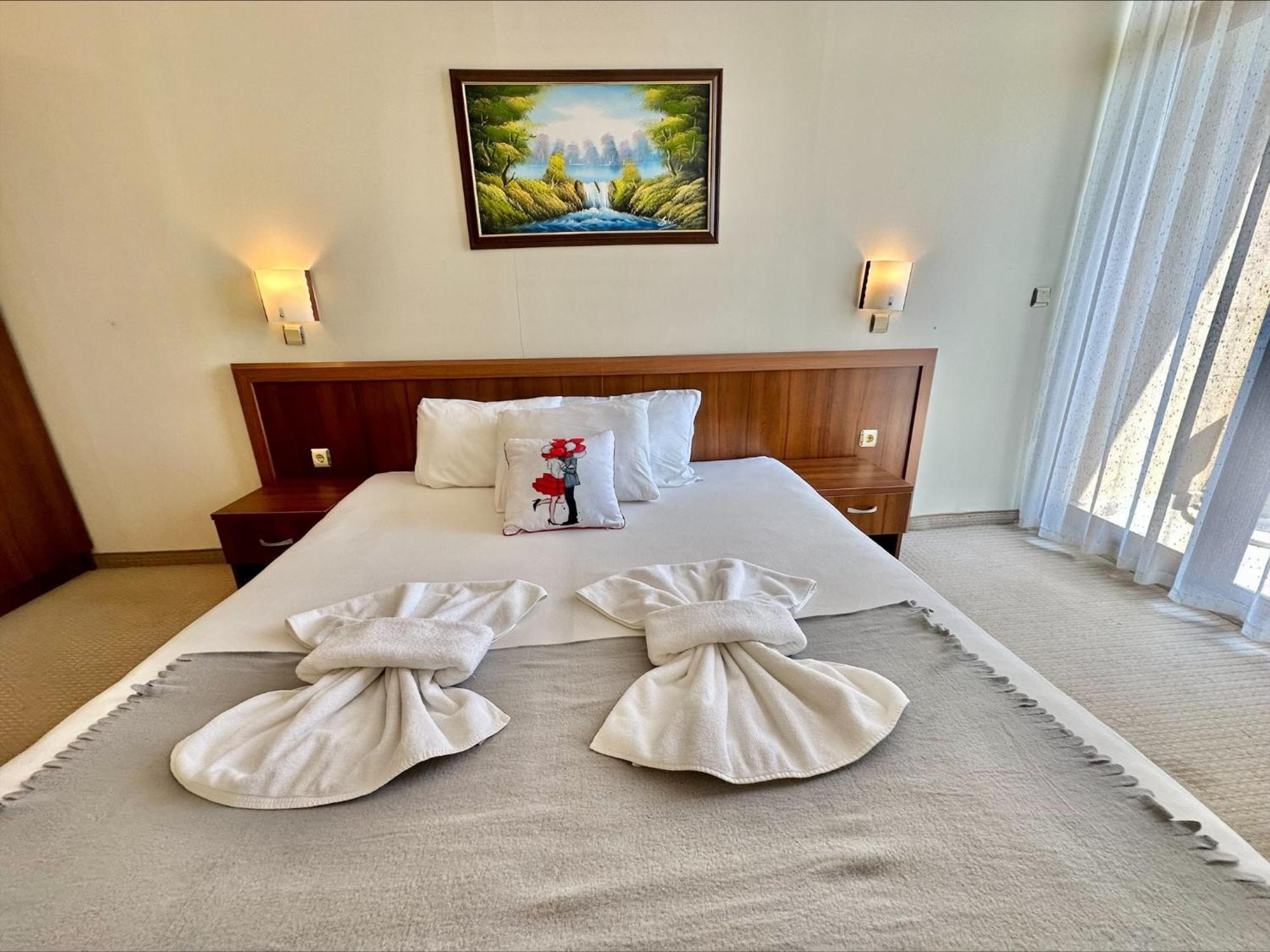 Grenada - Menada Apartments Sluneční pobřeží Pokoj fotografie