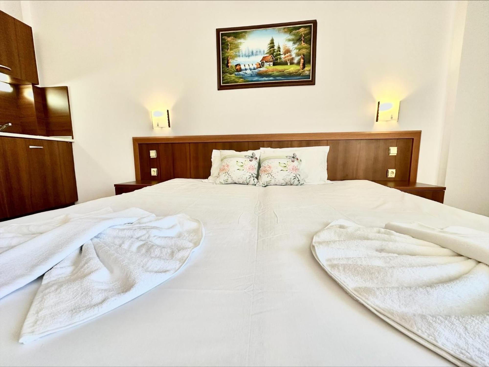 Grenada - Menada Apartments Sluneční pobřeží Pokoj fotografie
