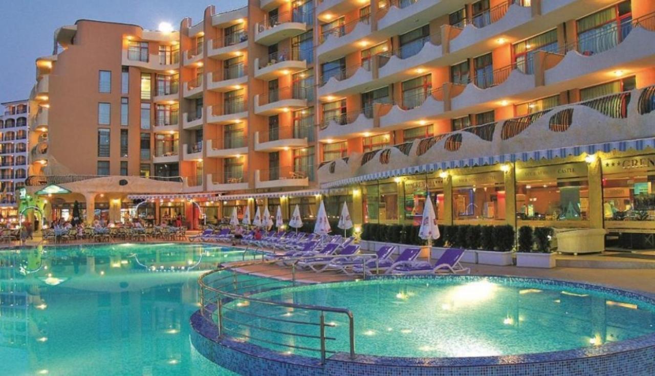 Grenada - Menada Apartments Sluneční pobřeží Exteriér fotografie